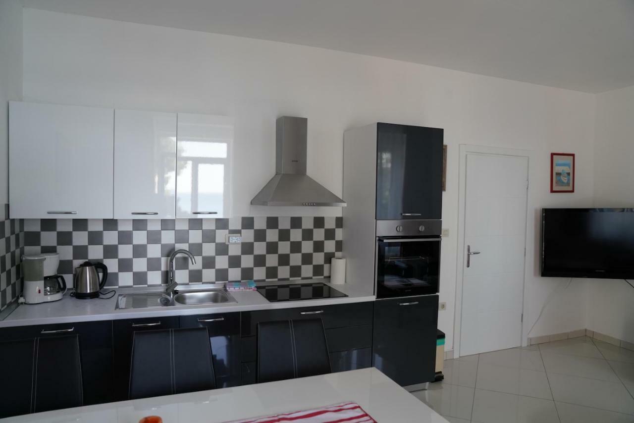 Sesar Apartments Krk - No. 2 Vinko Krk Town Exteriér fotografie