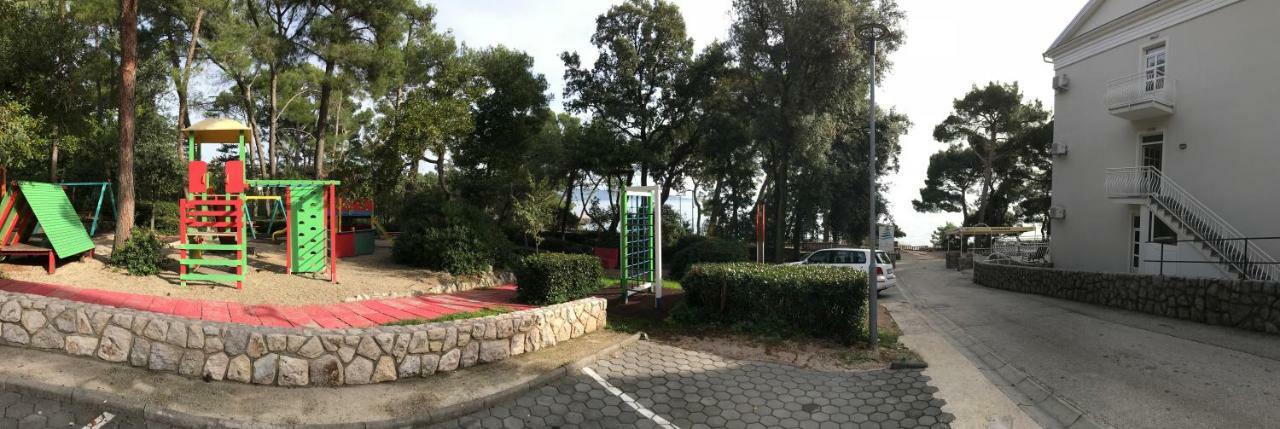 Sesar Apartments Krk - No. 2 Vinko Krk Town Exteriér fotografie